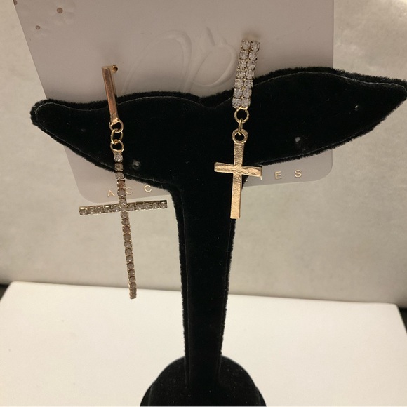 Delicate Divinity Asymmetric Rhinestones crystal Gold Cross Dangling Earrings - Picture 2 of 9